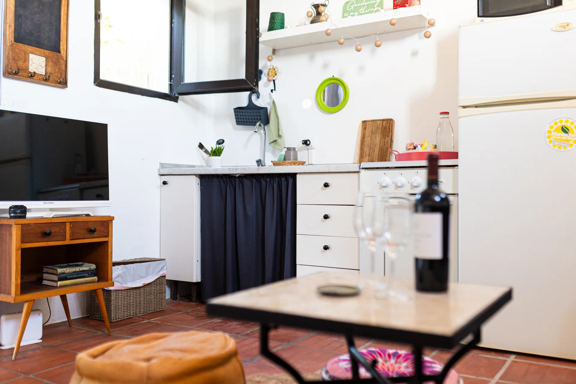 La Casita — zona de estar luminosa